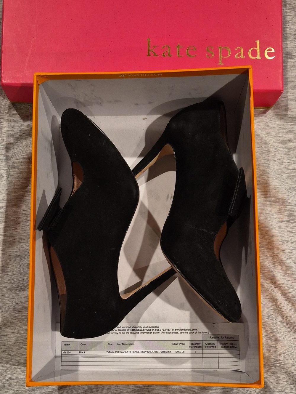KATE SPADE BAVILA Maryjane Suede Bow Heels US7 Worn Once-In Box